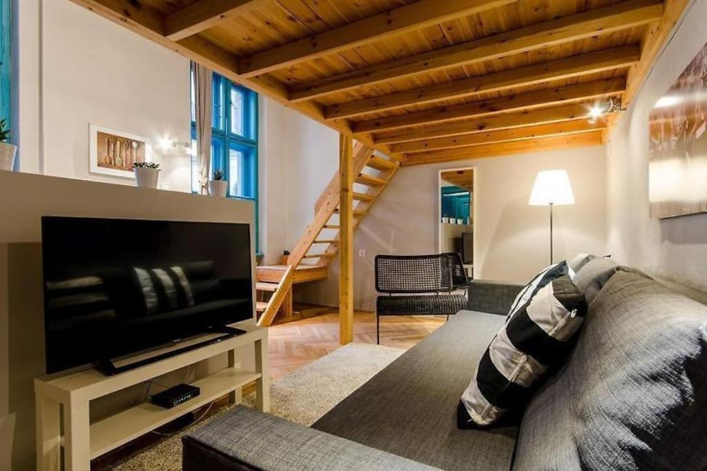 Blue Lotus Apartment T50 Βουδαπέστη Εξωτερικό φωτογραφία